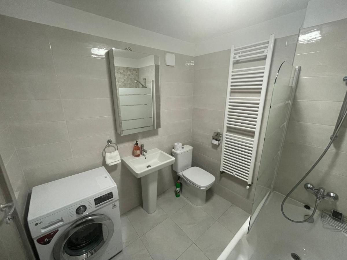Moghioros Park Residence Apartment Bukarest Exteriör bild